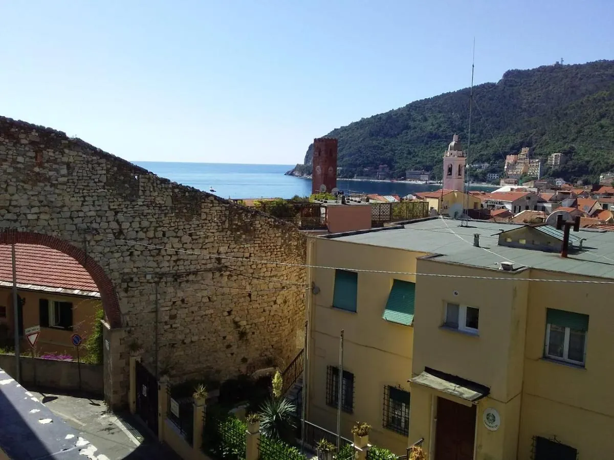 Hotel Gino Noli